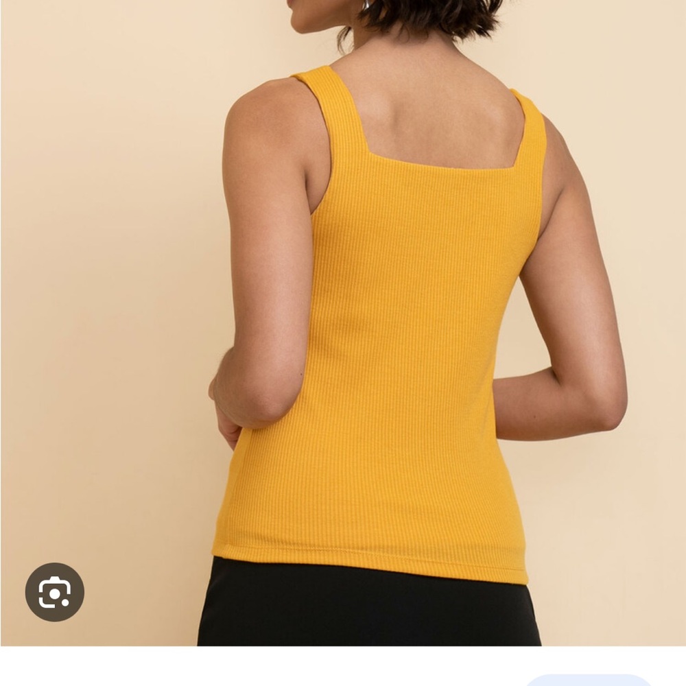 Ricki’s Tank - Picture 2 of 5